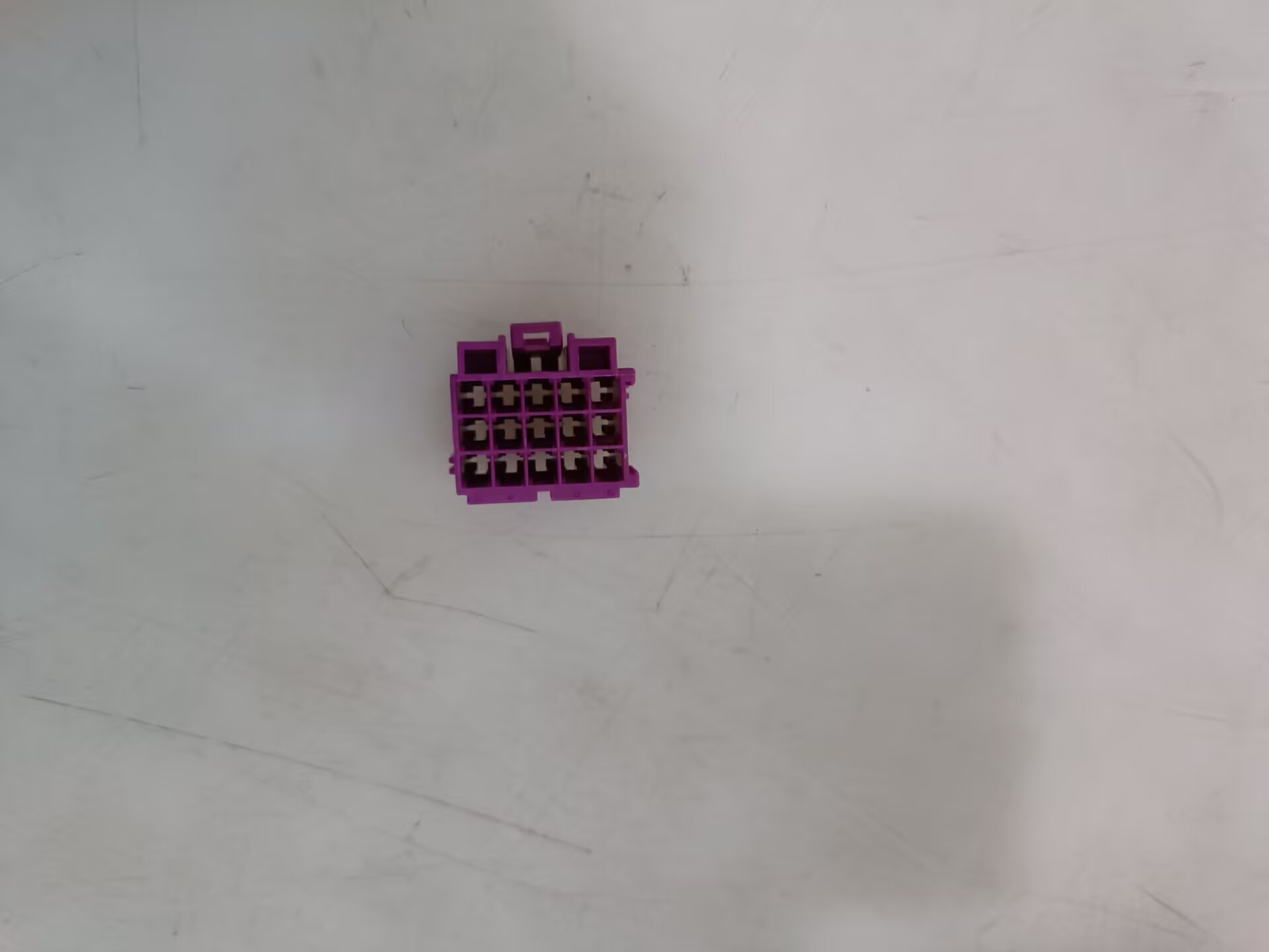  HC B 66164 Premium 18‑Pin Purple Electrical Connector Plug for Bus 