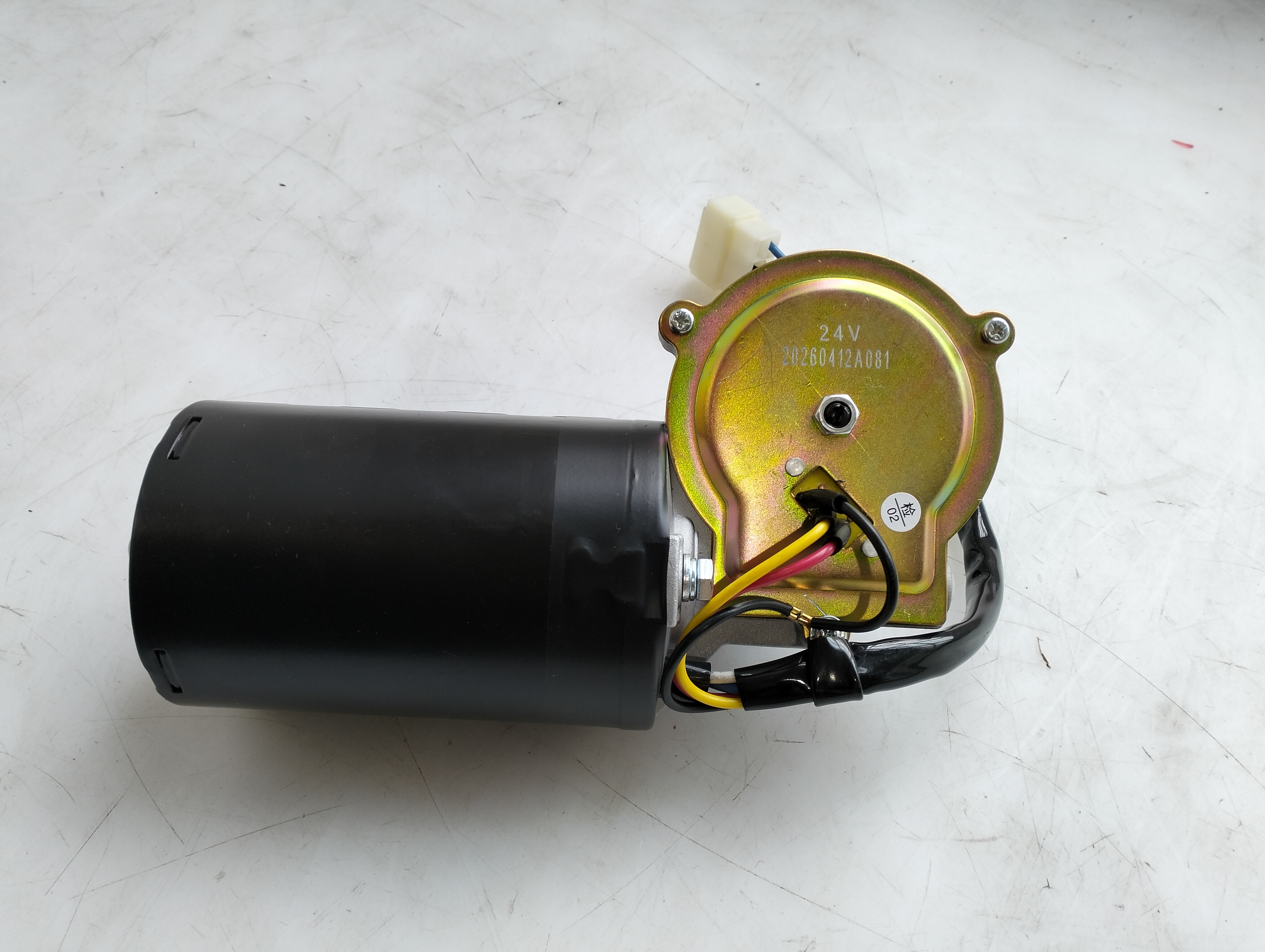 HC-B-48016 Heavy-Duty 80W 12V/24V Wiper Motor for Bus Windshield Cleaning