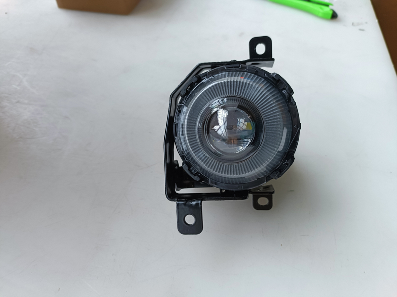 HC-B-4304 Durable Waterproof Fog Light Assembly for Bus
