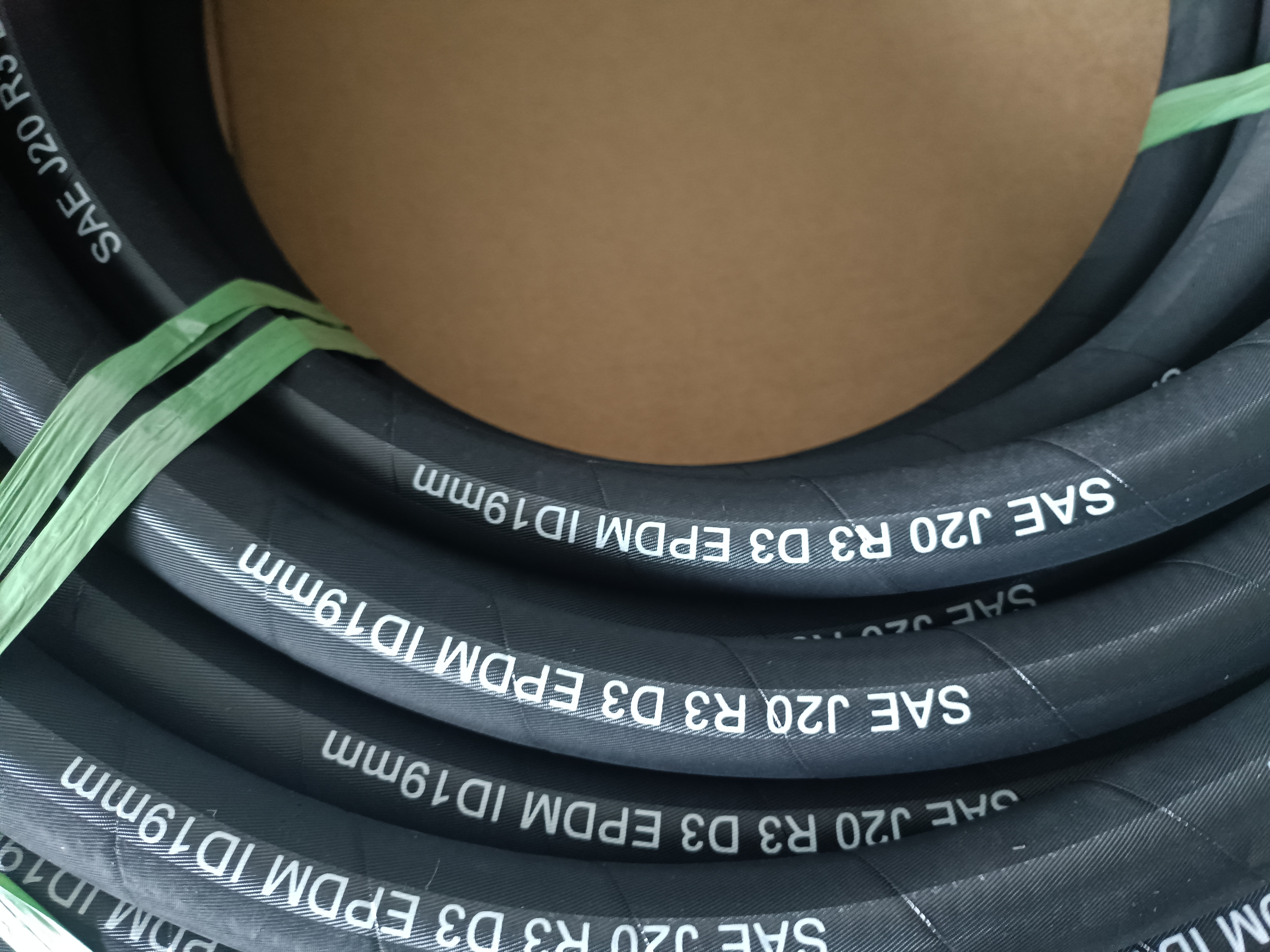 HC-O-1167 Auto spare parts EPDM TUBE SAE J20 R3 D3 EPDM ID19MM
