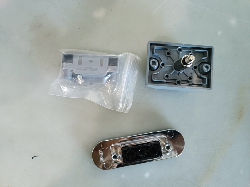 HC-B-10564 Durable Metal Button Lock Latch for Bus 