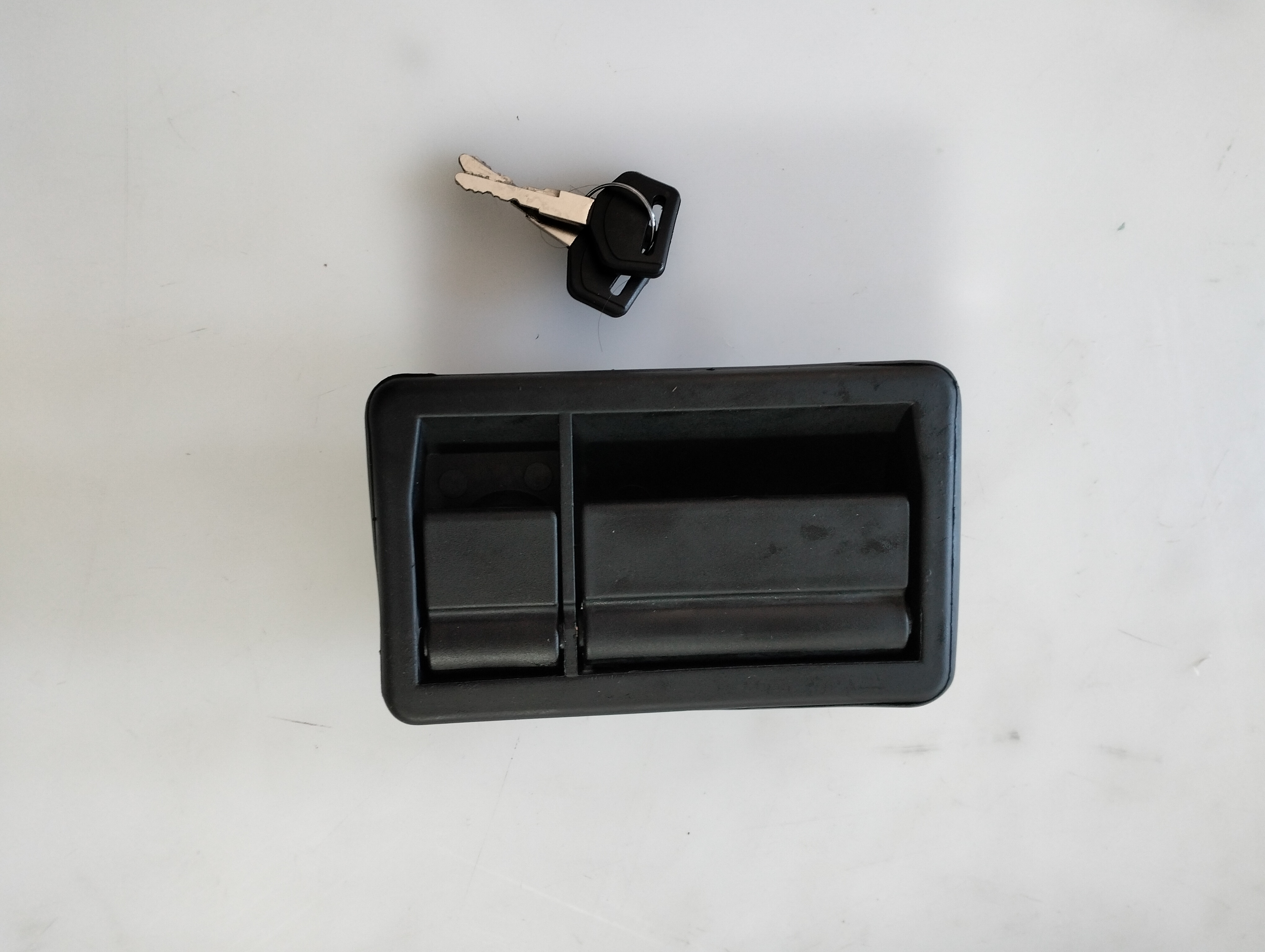 HC-B-10246-5 Universal Bus Luggage Door Lock Spare Parts for Bus