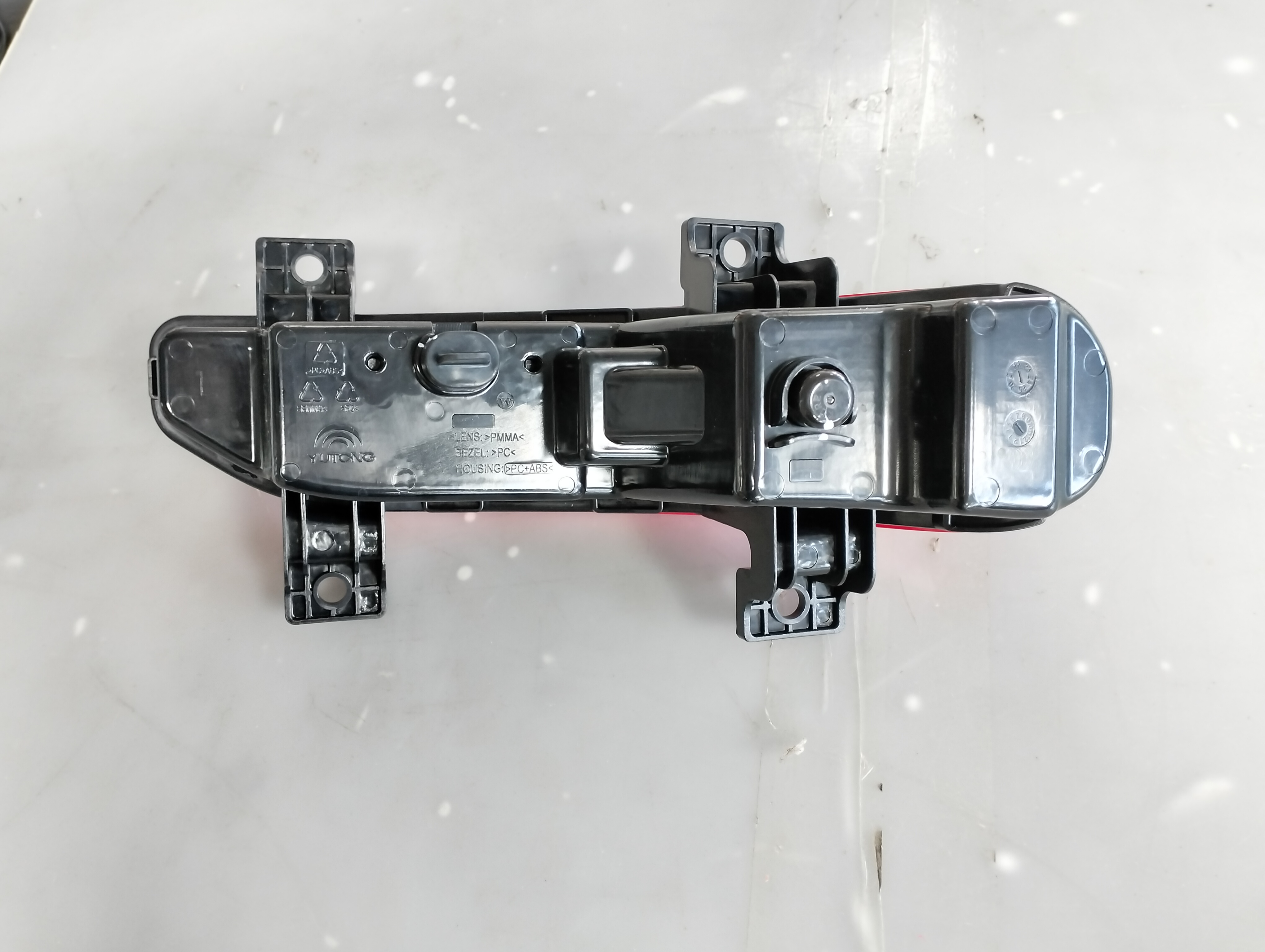 HC-B-26146 Durable Waterproof LED Rear Fog Lamp for Bus