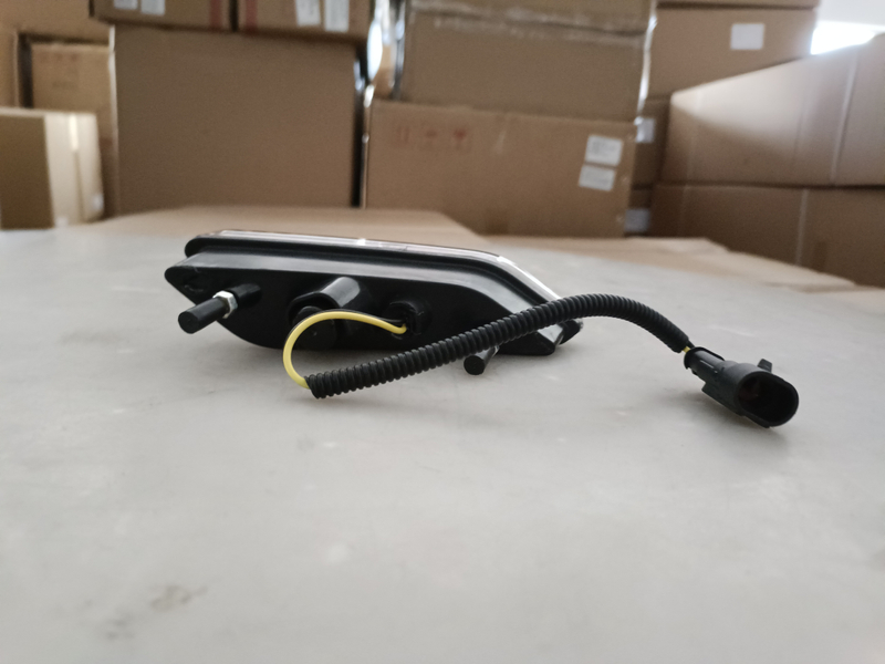 HC-B-1255 durable PC lens head lamp for bus 6860 6892