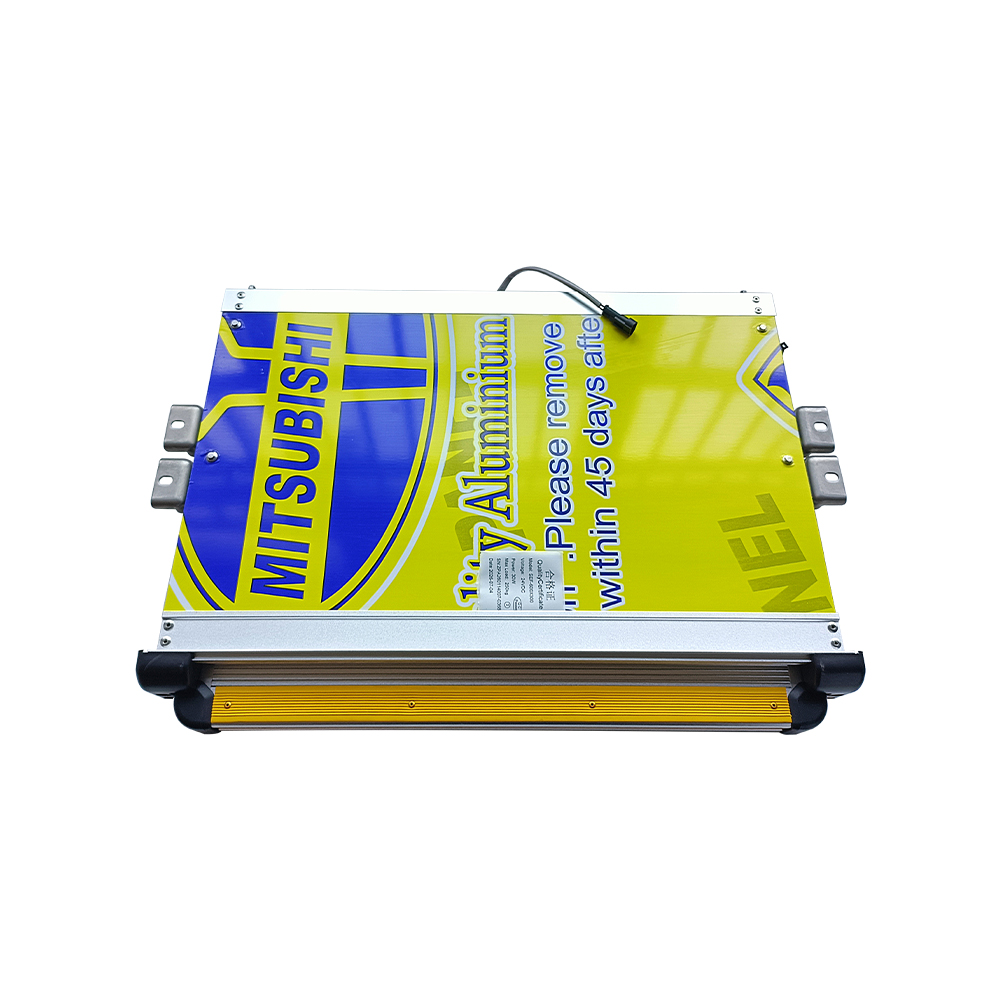 HC-B-60016-2.jpg
