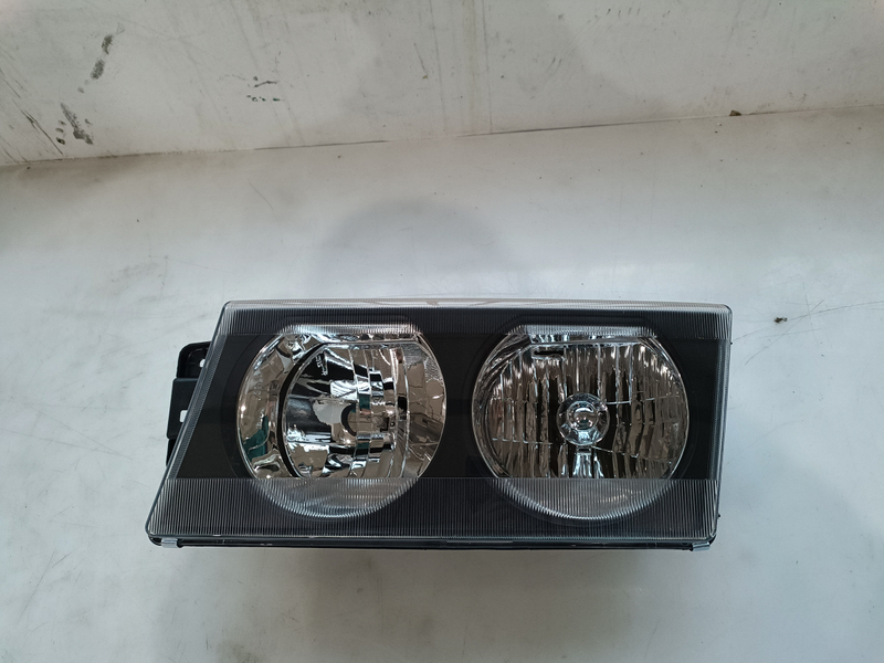 HC-C-4001066-1 High Brightness Head Lamp Assembly for Bus