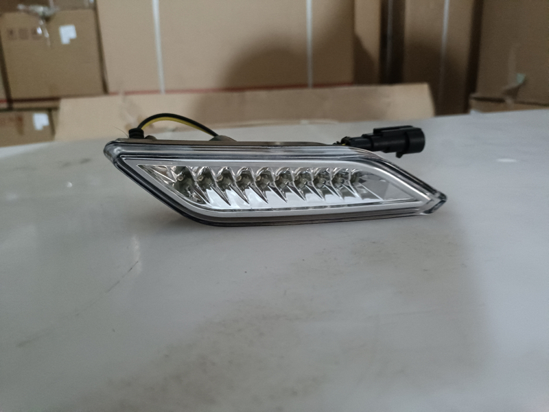 HC-B-1255 durable PC lens head lamp for bus 6860 6892