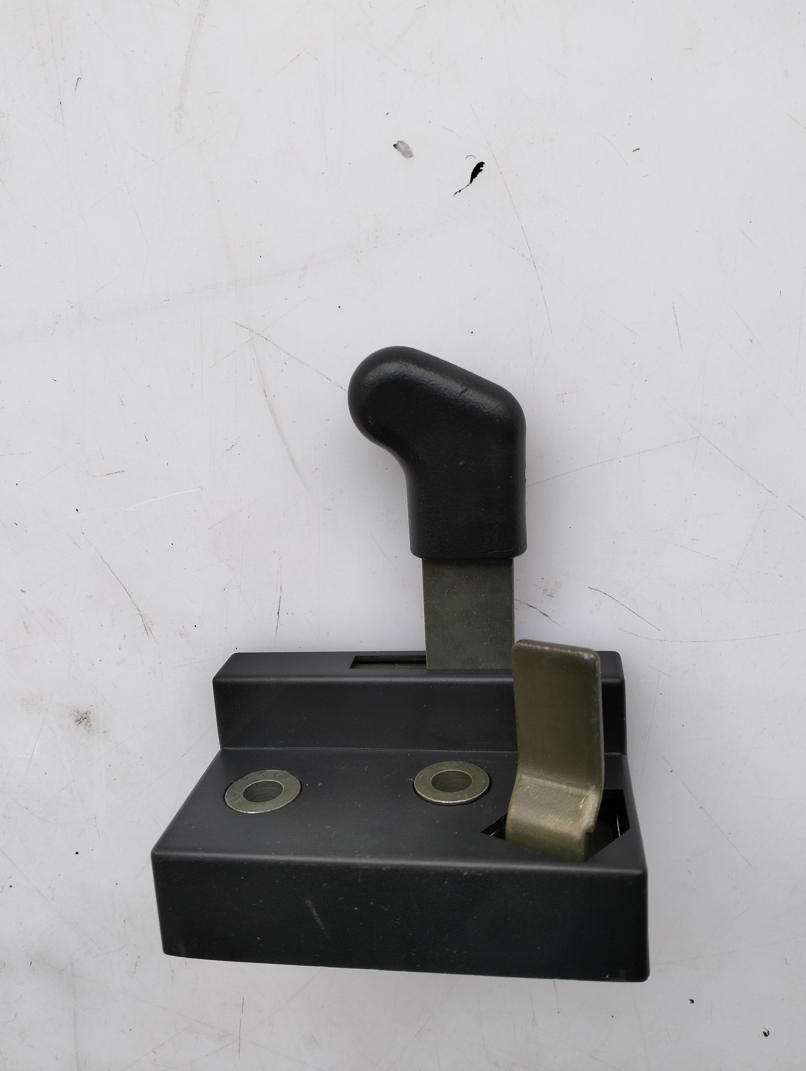 HC-B-10517 BUS SPARE PARTS LOCK BODY