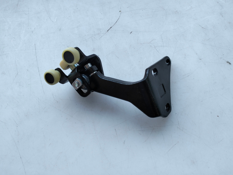 HC-C-3902264 Sliding Door Upper Roller A9107605600 A9107605700 For Bus