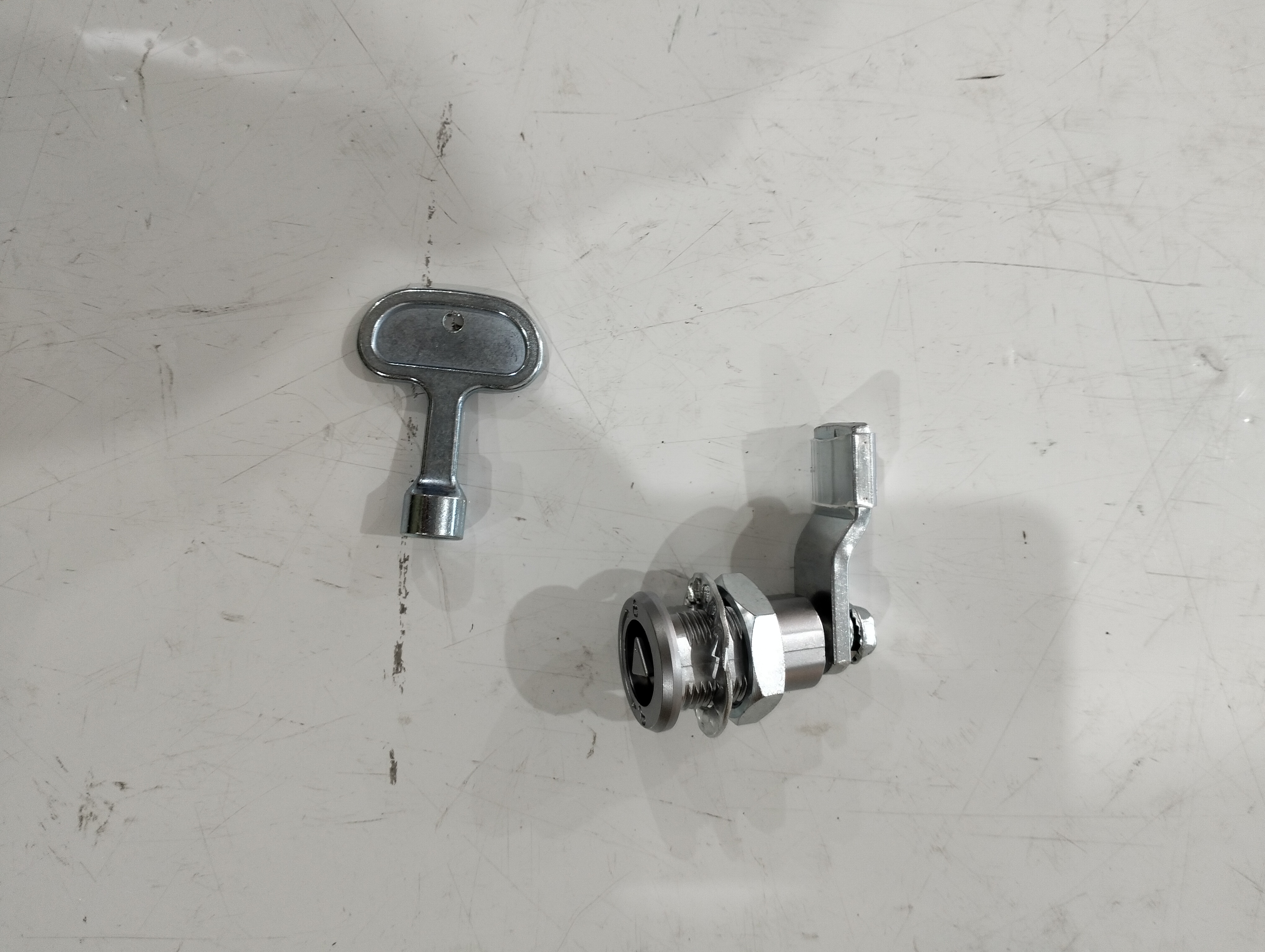 HC-B-10054-4 Anti-Rust Zinc Alloy Cylinder Lock With Key for Bus Cabinet & Luggage Door