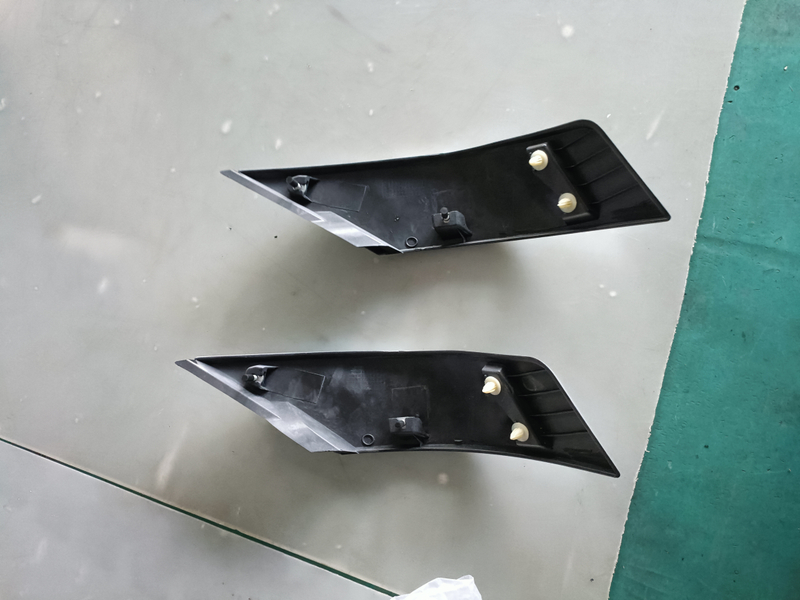 HC-B-46186 Wear-Resistant ABS Decorative Plate for Bus Body Exterior Decoration