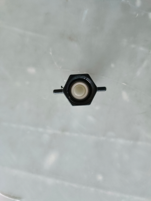 HC-B-67034-3 Leak-Proof Water System Connector for City Bus