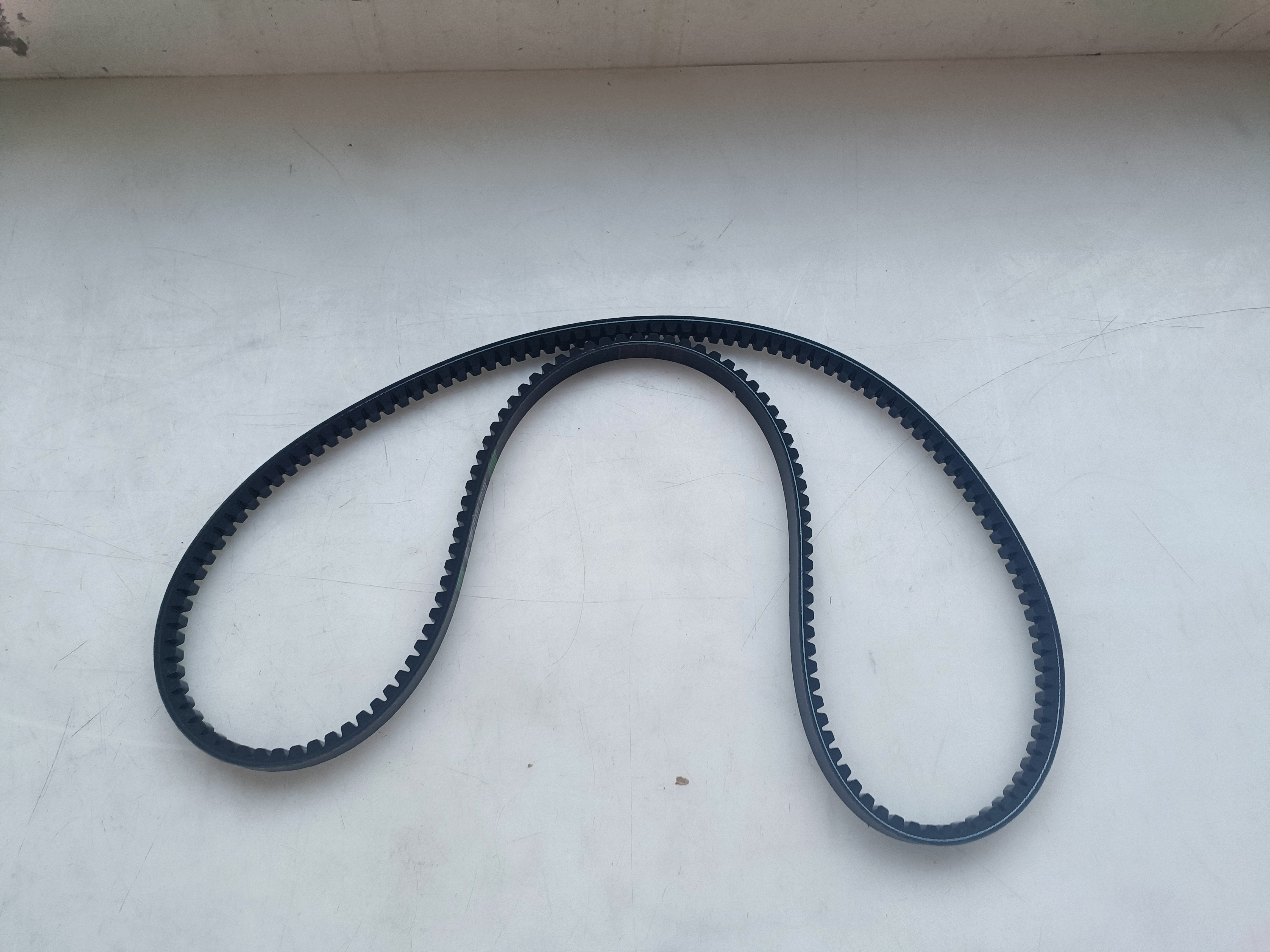 HC‑B‑72046 Drive Belt For Bus OE 9405-00308 Size 20*1965 OEM Replacement